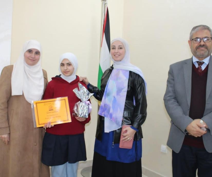 مسابقة المقالة والقصة القصيرة